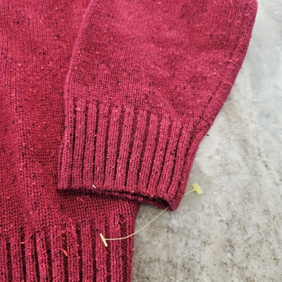 Crown & Ivy Womens Red Speckled Knit Sweater Long Sleeve Crew Neck Acrylic Med - Picture 2 of 10